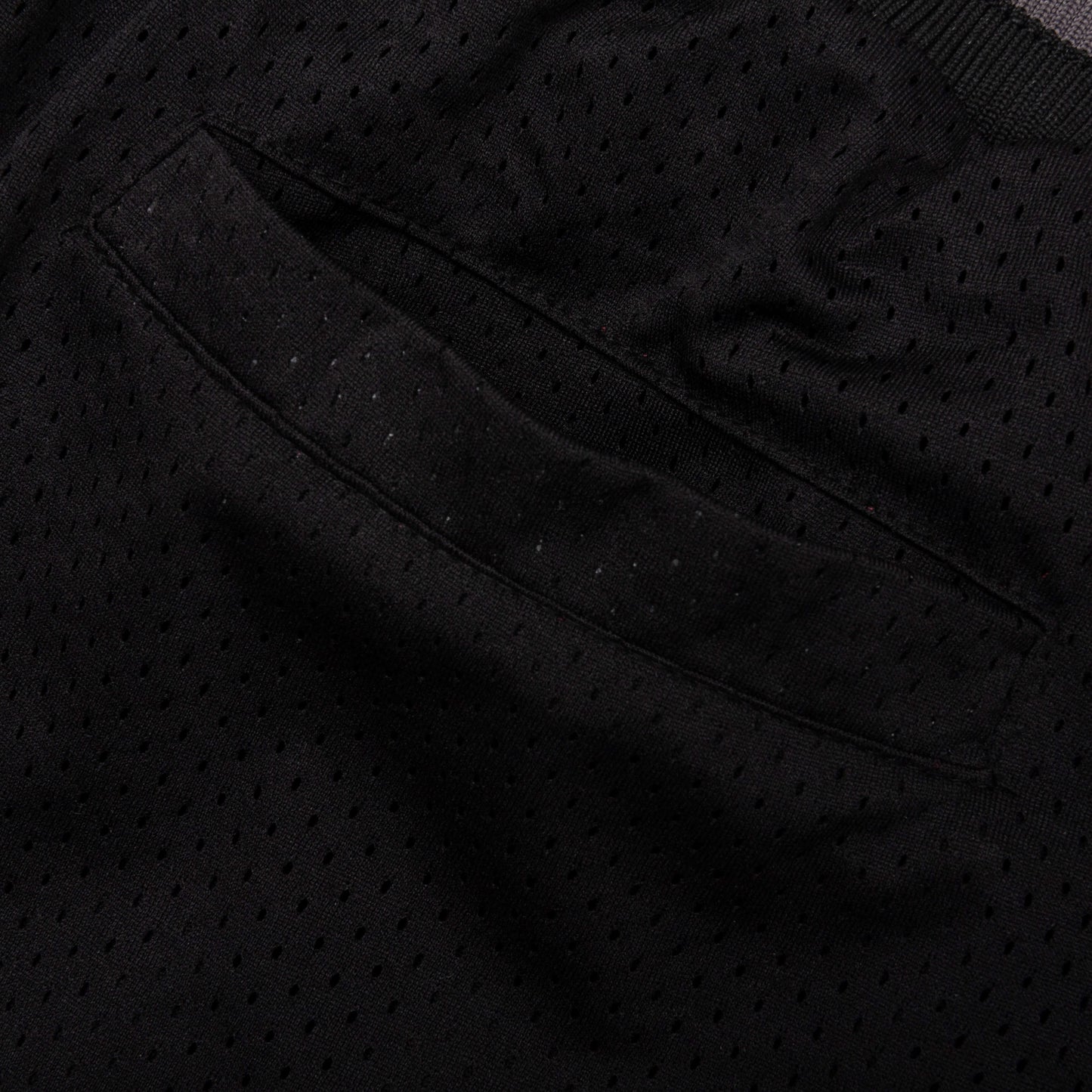 Smiley Shinning Mesh Shorts - Black