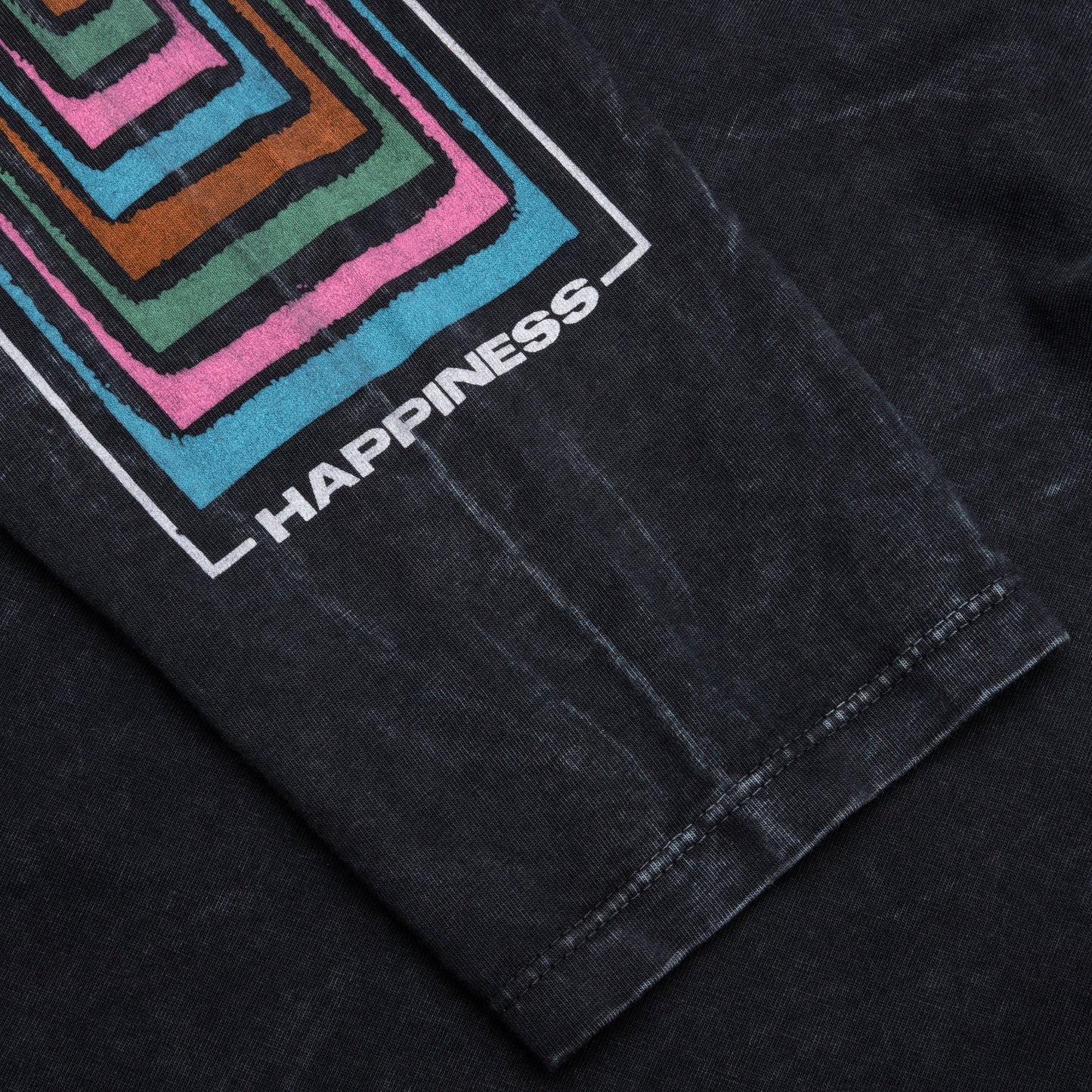Box Perspective Graphic L/S - Black