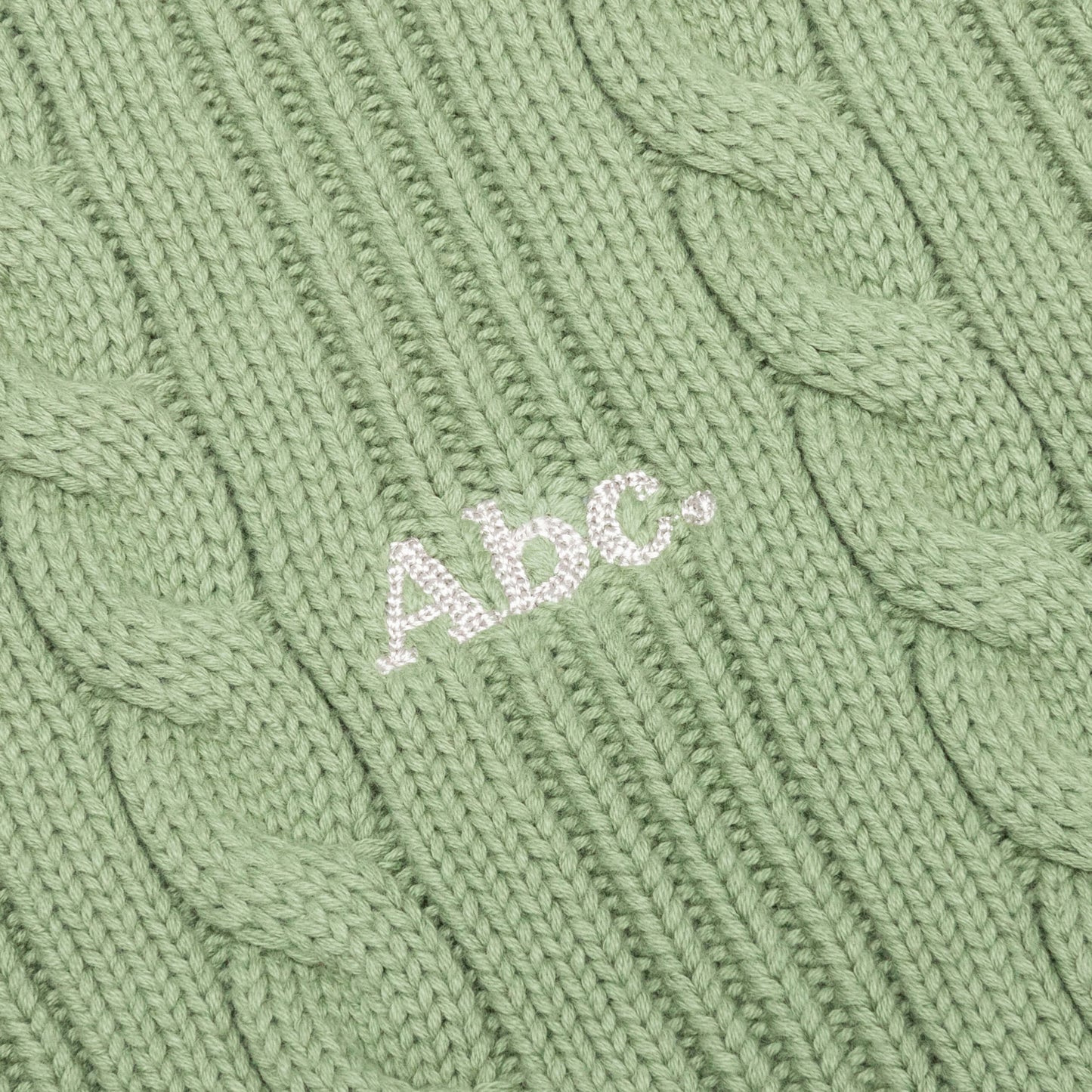 Cableknit Crewneck-Aventurine Green