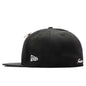 Feature x New Era Old English Plaza Fitted - Black/Snow Grey