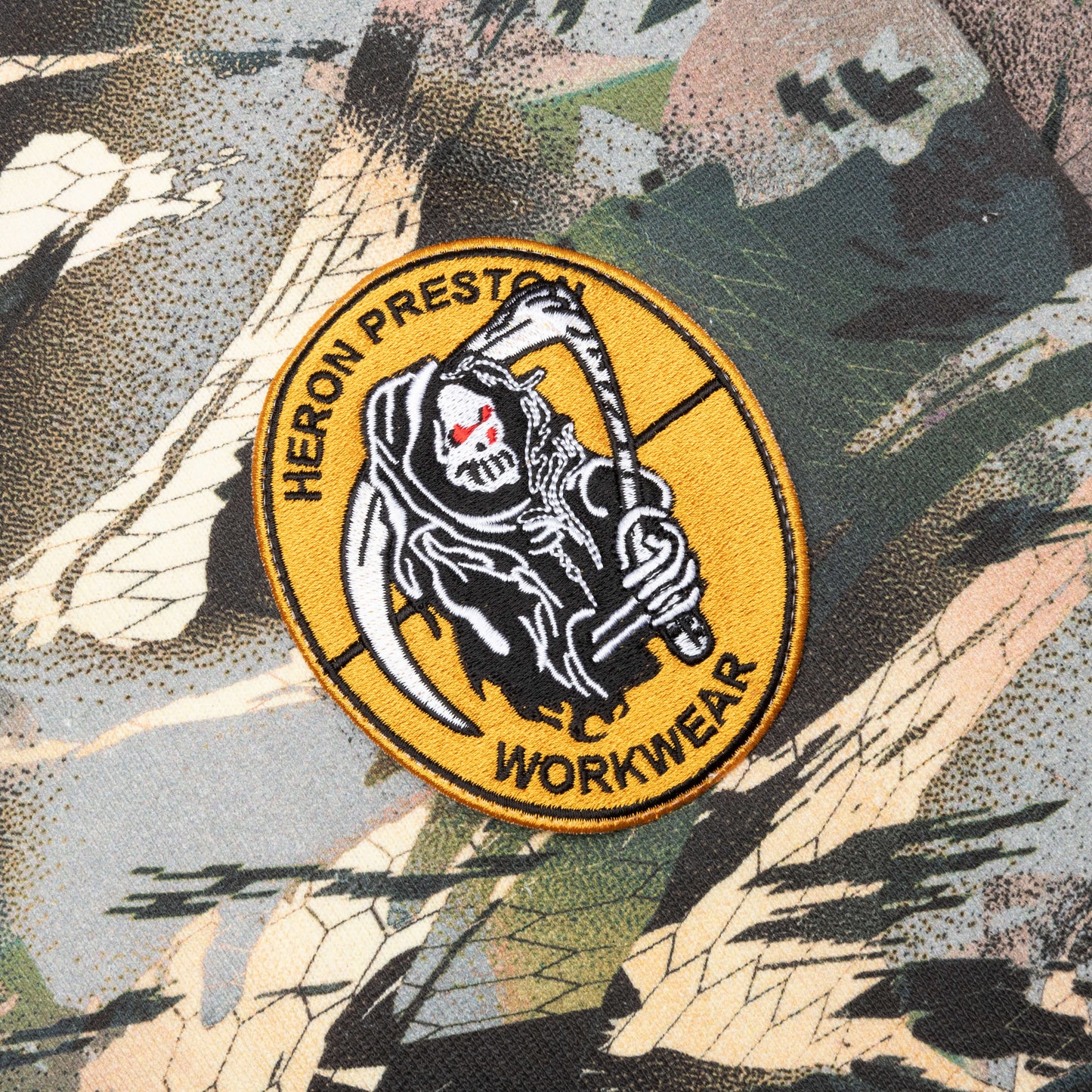 Hoodie Camo Flaming Sleeve - Camouflage Green