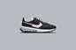 Women's Air Max Pre-Day - Black/White/Metallic Silver