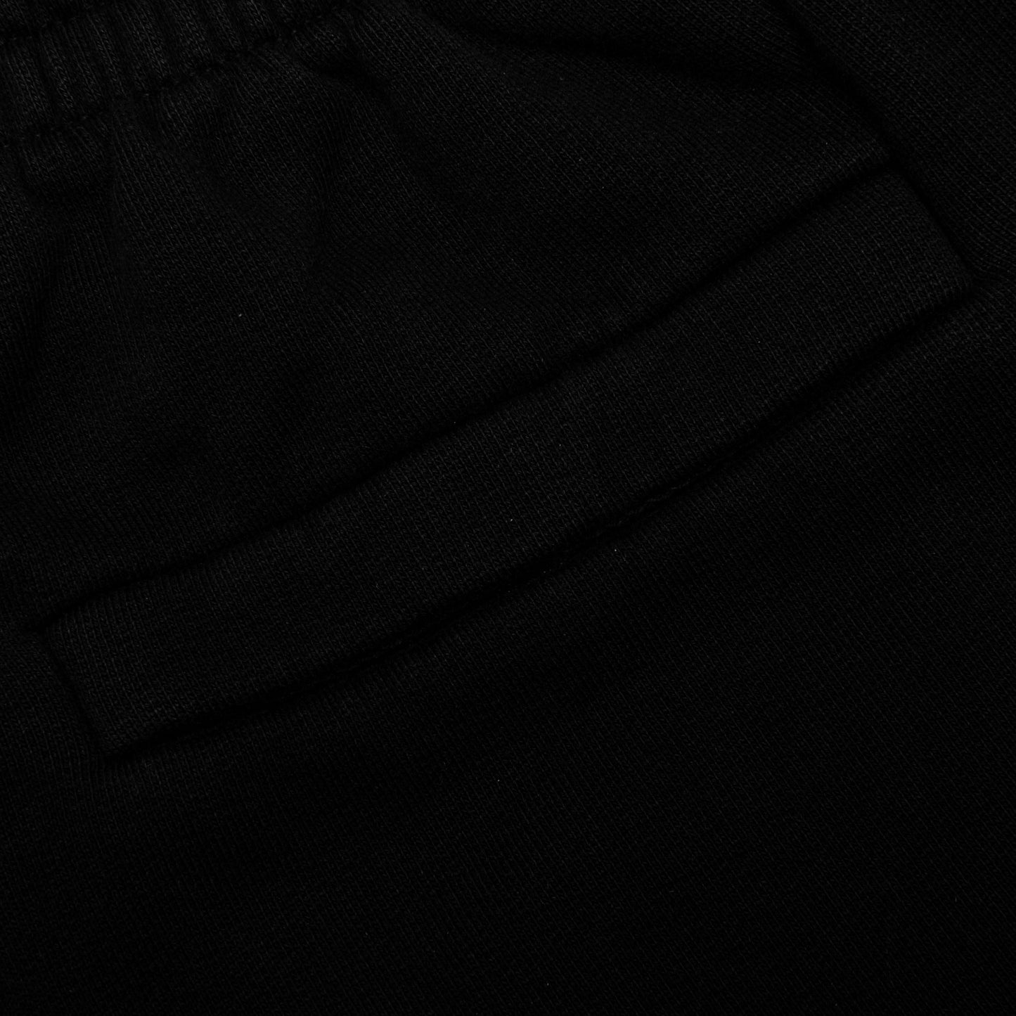 Diag Helvetica Sweatshort - Black/White