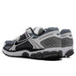 Zoom Vomero 5 SE SP - Dark Grey/Black/White/Sail