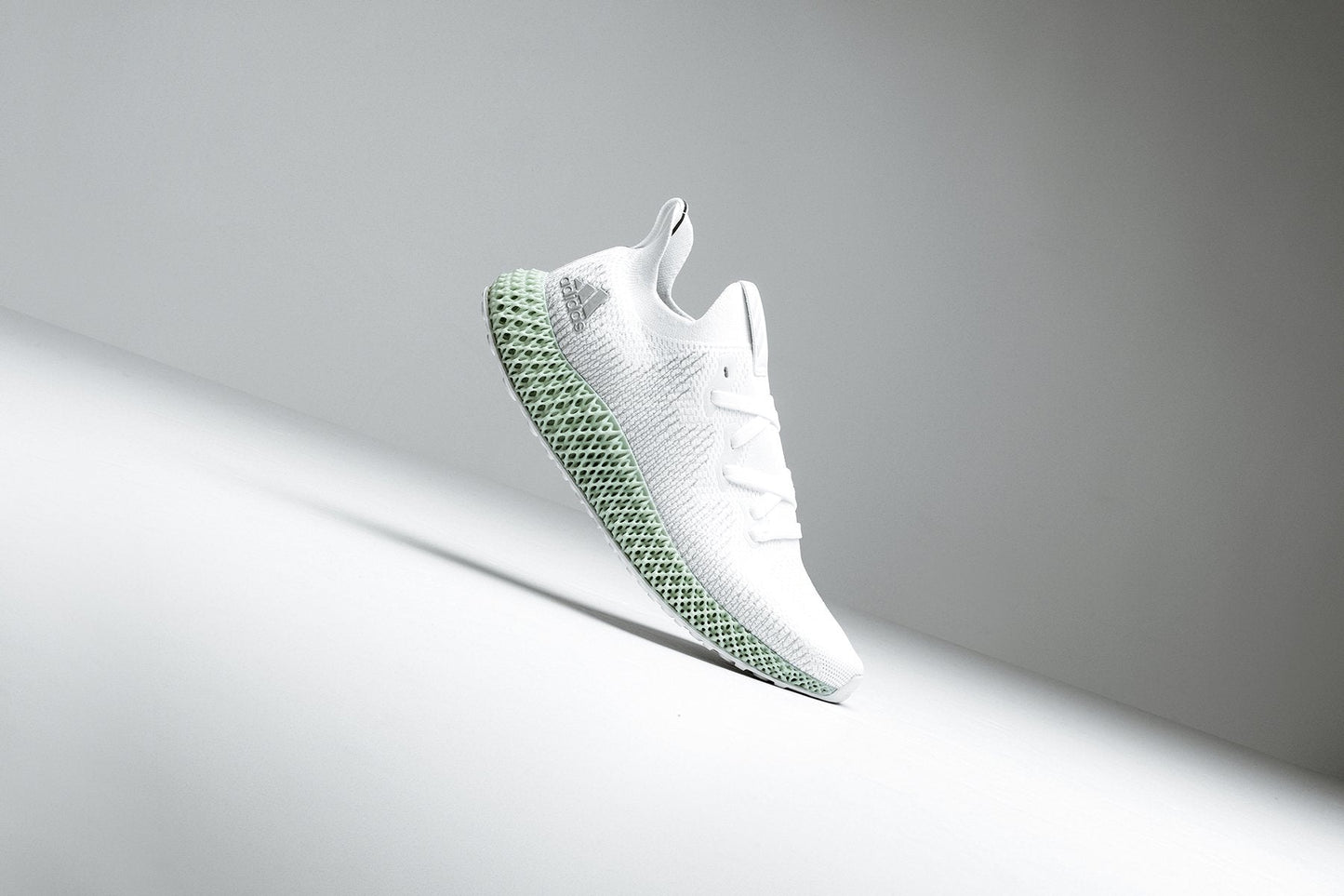 Alphaedge 4D - Cloud White/Grey
