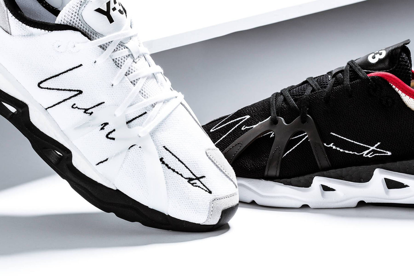 FYW S-97 - Off-White/Black